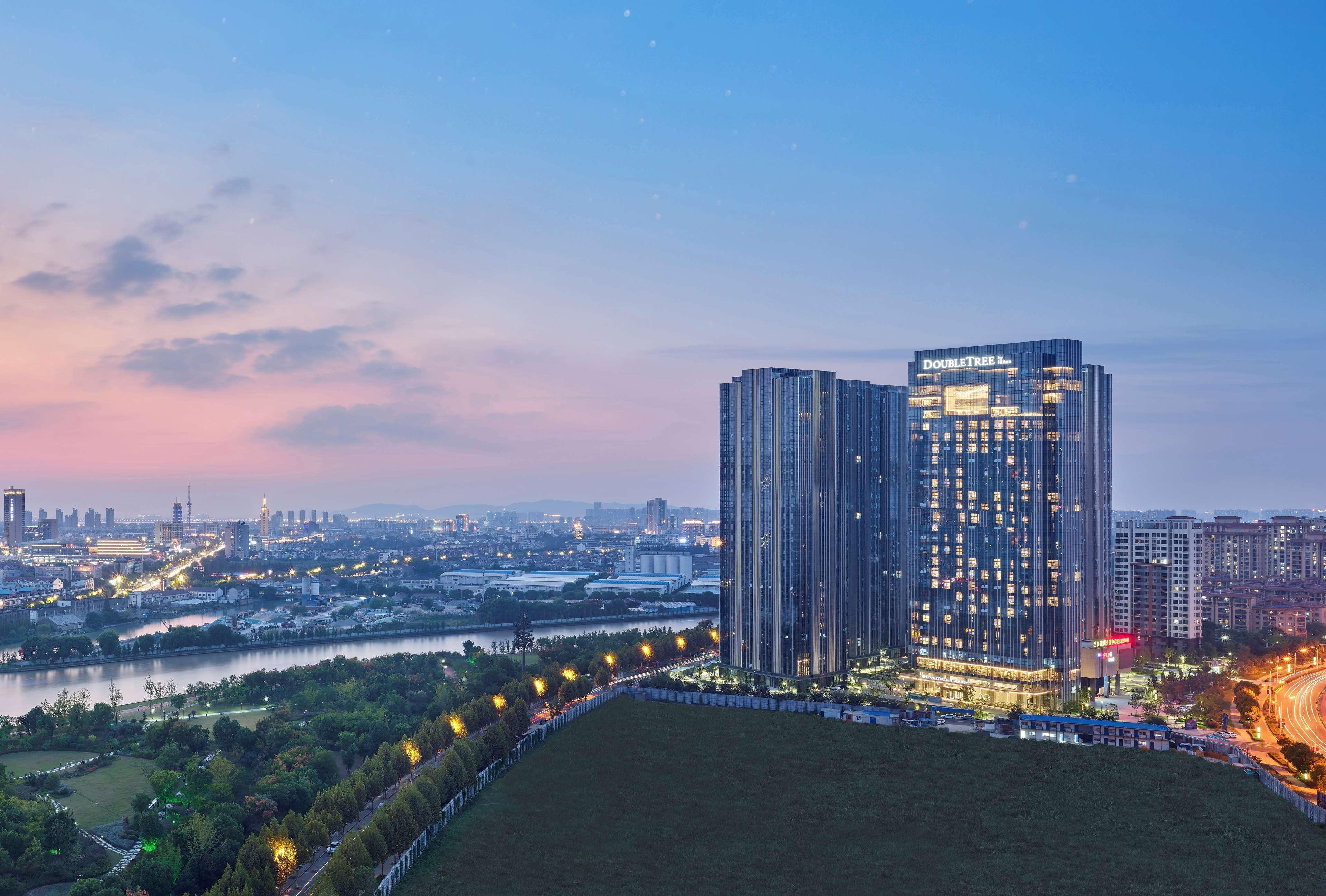 Hotel Doubletree By Hilton Suzhou Wujiang Esterno foto